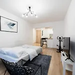 Apartment Pod Lipami Charming By Bookinghost *