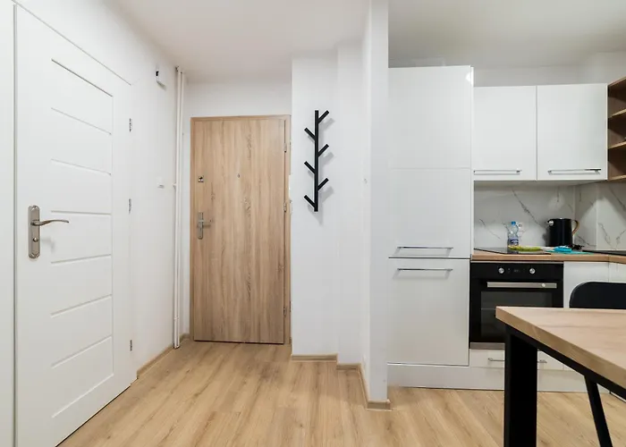 Pod Lipami Charming By Bookinghost بوزنان